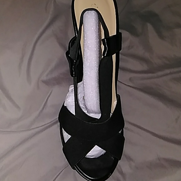 Heels - Picture 1 of 4